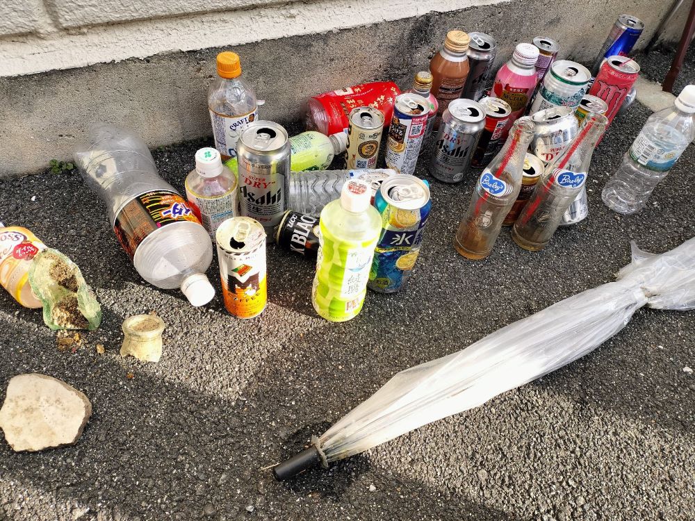 第44回奈良公園ゴミゼロウォークで回収した空き缶、ペットボトル